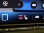 Volkswagen T-Roc 1.5 eTSI R-Line | Trekhaak | Achteruitrijcamera | Matrix LED verlichting | Keyless | Adaptieve cruise control | Dodehoekdetectie | Stoel- en stuurwielverwarming | Elektrische kofferklep |