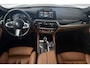 BMW 5-Serie Touring 520i Corporate Lease High Executive (PANORAMADAK, STOELVERWARMING, ELEKTR STOELEN, CAMERA)