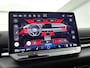 Volkswagen T-Roc 1.5 eTsi Style First Edition 116 PK Automaat | Panoramaschuif-kanteldak | Black style | Navigatie | Apple Carplay draadloos | Android Auto draadloos | IQ Lights | Camera | Ruiten getint | 18" Lichtmetalen velgen | Climate control | Adaptive cruise control | Achterklep elektrisch |