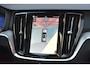 Volvo V60 T8 455PK Plug-in hybrid AWD Plus Dark | trekhaak | Climate pack | 360 graden camera | HUD | Panoramadak