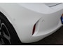 Opel Corsa 1.2 GS Line 100PK TURBO In nieuwstaat Opel Corsa ! Autm. airco, cruise cntrl, lane assist, panoramadak, verwarmde stoelen, LM wielen, camera, pdc v+a, navigatie by Apple Carplay/Android auto, metallic, LED verl. etc.