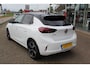 Opel Corsa 1.2 GS Line 100PK TURBO In nieuwstaat Opel Corsa ! Autm. airco, cruise cntrl, lane assist, panoramadak, verwarmde stoelen, LM wielen, camera, pdc v+a, navigatie by Apple Carplay/Android auto, metallic, LED verl. etc.