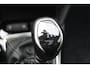 Opel Corsa 1.2 GS Line 100PK TURBO In nieuwstaat Opel Corsa ! Autm. airco, cruise cntrl, lane assist, panoramadak, verwarmde stoelen, LM wielen, camera, pdc v+a, navigatie by Apple Carplay/Android auto, metallic, LED verl. etc.