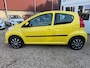 Peugeot 107 1.0 airco, toerenteller, 5 deurs, BJ2005, weinig km!