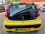 Peugeot 107 1.0 airco, toerenteller, 5 deurs, BJ2005, weinig km!