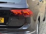 Volkswagen Tiguan 1.4 TSI eHybrid 245pk Elegance Business+ | Panoramadak | Trekhaak wegklapbaar | Virtual cockpit | Adaptieve cruise | Camera | Navigatie | Apple CarPlay | Stoel&stuurverwarming | Keyless | DAB | Sfeerverlichting | IQ-light | Elektrische achterklep | Volledig onderhouden