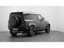 Land Rover Defender 110 P300e 110 X-Dynamic HSE | Stoelventiltie | Head-up | Meridian | Panoramadak | Trekhaak | Black Exterior Pack