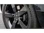 Land Rover Defender 110 P300e 110 X-Dynamic HSE | Stoelventiltie | Head-up | Meridian | Panoramadak | Trekhaak | Black Exterior Pack