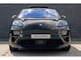 Porsche Macan Turbo 100 kWh BTW 21% Black Pano