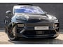 Porsche Macan Turbo 100 kWh BTW 21% Black Pano