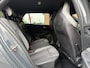 Volkswagen Golf 1.5 eTSI R-Line Business+ Trekhaak / Carpay / stoel-stuurverwarming / Camera