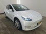 Tesla Model Y 75 kWh 351pk Long Range AWD | SOH 90% | Incl. 24 Maanden Bovag garantie | 19" | Pearl White
