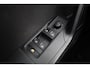 SEAT Ibiza 1.0 TSI FR Business Intense 95PK / 70kW, Achteruitrijcamera (Rear View), parkeersensoren voor en achter (PDC), dynamic chassis control (DCC), 17" LMV, cruise control, sportstoelen, elektrisch verstel- en inklapbare buitenspiegels, Apple Carplay & Android Auto, DAB+, 2-zone climatronic etc.