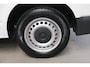 Volkswagen Transporter 2.0 TDI L1H1 26 DC - N.A.P. Airco, Cruise, Navi, Carplay, Trekhaak.
