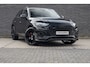 Audi Q5 50 TFSI e S edition Black & Black