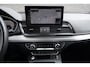 Audi Q5 50 TFSI e S edition Black & Black