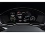 Audi Q5 50 TFSI e S edition Black & Black