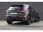 Audi Q5 50 TFSI e S edition Black & Black