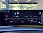 Peugeot 5008 Allure Pack 1.2 Hybrid 145pk e-DSC6 | PANORAMIC NAVIGATION | 7-ZITS | STOEL + STUURVERW. | KEYLESS ENTRY | ADAPTIVE CRUISE | 19" LM-VELGEN | AGR-STOEL | DAB+ | DRAADLOOS APPLE CARPLAY / ANDROID AUTO |