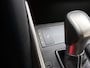 Lexus IS 300h Business Line | Safety Pack | Adaptive Cruise Control | Lane Assist | Stoelverwarming | Parkeersensoren voor+achter | Lederen bekleding | Navigatie | achteruitrijcamera |