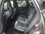 Volvo XC60 2.0 B4 R-Design Navi / Carplay / Camera / Elekramen / Keyless / Leder / 21''LM / BTW auto  / Mild-Hybride