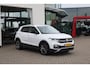 Volkswagen T-Cross 1.0 TSI Style 115PK / 85kW, LED koplampen, dodehoekdetectie (Side Assist), active info display, adaptieve cruise control (ACC), Winter Pakket (Verwarmbare voorstoelen), Apple Carplay & Android Auto, 18" LMV, privacy glas, navigatie, elektrisch verstel- en verwarmbare buitenspiegels, 2-zone climatronic, DAB+, parkeersensoren voor en achter (PDC) etc.