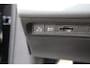 Peugeot e-308 SW GT 54 kWh | SOH 98% | Fase 3 laden | Nieuw model | 6.500km | Warmtepomp | Luxe stoelen | Alcantara |