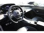 Peugeot e-308 SW GT 54 kWh | SOH 98% | Fase 3 laden | Nieuw model | 6.500km | Warmtepomp | Luxe stoelen | Alcantara |