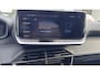 Peugeot 208 Hybrid 100 e-DCS6 Allure | NL auto | Parkeer sensoren voor & achter | Apple Carplay / Android Auto | 16" LMV | Climate Control |