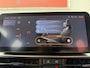 Jeep Avenger 1.2 e-Hybrid Altitude (Elektrische Klep - JBL - Keyless Entry - Adaptieve Cruise Controle - LED - Automatische Airco - Navigatie - Apple Carplay)
