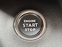 Jeep Avenger 1.2 e-Hybrid Altitude (Elektrische Klep - JBL - Keyless Entry - Adaptieve Cruise Controle - LED - Automatische Airco - Navigatie - Apple Carplay)