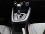 Renault Clio 1.6 E-Tech Full Hybrid 145 techno | Navigatie | Apple Carplay/Android Auto | Achteruitrijcamera | Parkeersensoren Achter | Cruise Control & Snelheidsbegrenzer | Privacy Glass | Climate Control |