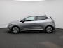 Renault Clio 1.6 E-Tech Full Hybrid 145 techno | Navigatie | Apple Carplay/Android Auto | Achteruitrijcamera | Parkeersensoren Achter | Cruise Control & Snelheidsbegrenzer | Privacy Glass | Climate Control |