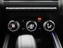 Renault Clio 1.6 E-Tech Full Hybrid 145 techno | Navigatie | Apple Carplay/Android Auto | Achteruitrijcamera | Parkeersensoren Achter | Cruise Control & Snelheidsbegrenzer | Privacy Glass | Climate Control |