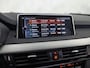 BMW X5 xDrive40e iPerformance High Executive 313Pk Automaat (GROOT NAVI, HEAD-UP DISPLAY, COMFORTSTOELEN MET GEHEUGEN, SFEERVERLICHTING, CAMERA, STOELVERWARMING, GETINT GLAS, NIEUWSTAAT)