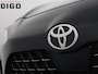 Toyota Yaris Cross 1.5 Hybrid 130 Launch Edition | Stuur- & Stoelverwarming | Panoramadak | Dodehoek detectie | Parkeersensoren | Navigatie | Elektrische kofferbak | HUD |