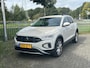Volkswagen T-Roc 1.5 TSI 150pk Life Edition Navigatie Clima