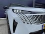 Peugeot 3008 1.2 Hybrid 145 GT Exclusive | Pano schuifdak pack | Trekhaak | Adaptive cruise | Stoelverwarming |