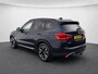 BMW iX3 High Executive Edition 80 kWh SOH 98,6% Panoramadak Trekhaak Navigatie Apple CarPlay Android Auto Camera Parkeerhulp Adaptive Cruise Control Stoelverwarming Full Led Leder Climate Control Lichtmetalen velgen