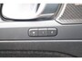 Volvo XC40 T5 Recharge Ultimate Dark | Stoelverwarming | Trekhaak | Parkeercamera | BLIS | Pilot Assist | H/K | Keyless