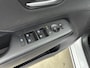 Hyundai Kona Electric Comfort Smart 65.4 kWh | Unieke km-stand! | SoH 98,8% | WLTP 514km | Dodehoek | Stoel + stuurverwarming | El. bed. achterklep |
