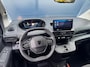 Peugeot e-Partner 136 L2 50 kWh | Lichtmetalen velgen | Draadloze lader | Warmtepomp | Houten vloer |