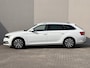 Skoda Superb Combi 1.4 TSI iV Business Edition Plus / 1.600 kg Elektrische trekhaak / PHEV Plug In / Accu SoH 100% / Elektrische stoelen & klep / Adaptieve CC / Virtual Cockpit / Navigatie / Apple Carplay Android / Climate Control /17" LM wielen /