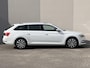 Skoda Superb Combi 1.4 TSI iV Business Edition Plus / 1.600 kg Elektrische trekhaak / PHEV Plug In / Accu SoH 100% / Elektrische stoelen & klep / Adaptieve CC / Virtual Cockpit / Navigatie / Apple Carplay Android / Climate Control /17" LM wielen /