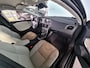 Volvo V40 1.6 T4 Momentum 180pk /Stoelverwarming/Bluetooth/parkeersensoren/trekhaak