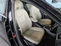 Volvo V40 1.6 T4 Momentum 180pk /Stoelverwarming/Bluetooth/parkeersensoren/trekhaak