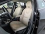 Volvo V40 1.6 T4 Momentum 180pk /Stoelverwarming/Bluetooth/parkeersensoren/trekhaak