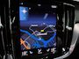 Volvo V60 2.0 T8 Recharge AWD R-Design PANO/MASSAGE+M-LEDER/B&W/360CAM/NAVI/H-UP///
