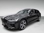 Volvo V60 2.0 T8 Recharge AWD R-Design PANO/MASSAGE+M-LEDER/B&W/360CAM/NAVI/H-UP///