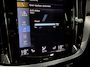 Volvo V60 2.0 T8 Recharge AWD R-Design PANO/MASSAGE+M-LEDER/B&W/360CAM/NAVI/H-UP///